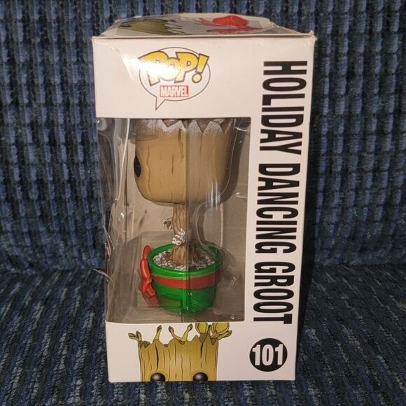 Funko Pop! Marvel Guardians of the Galaxy Holiday Dancing Groot Bobble-Head #101 - Picture 3 of 7